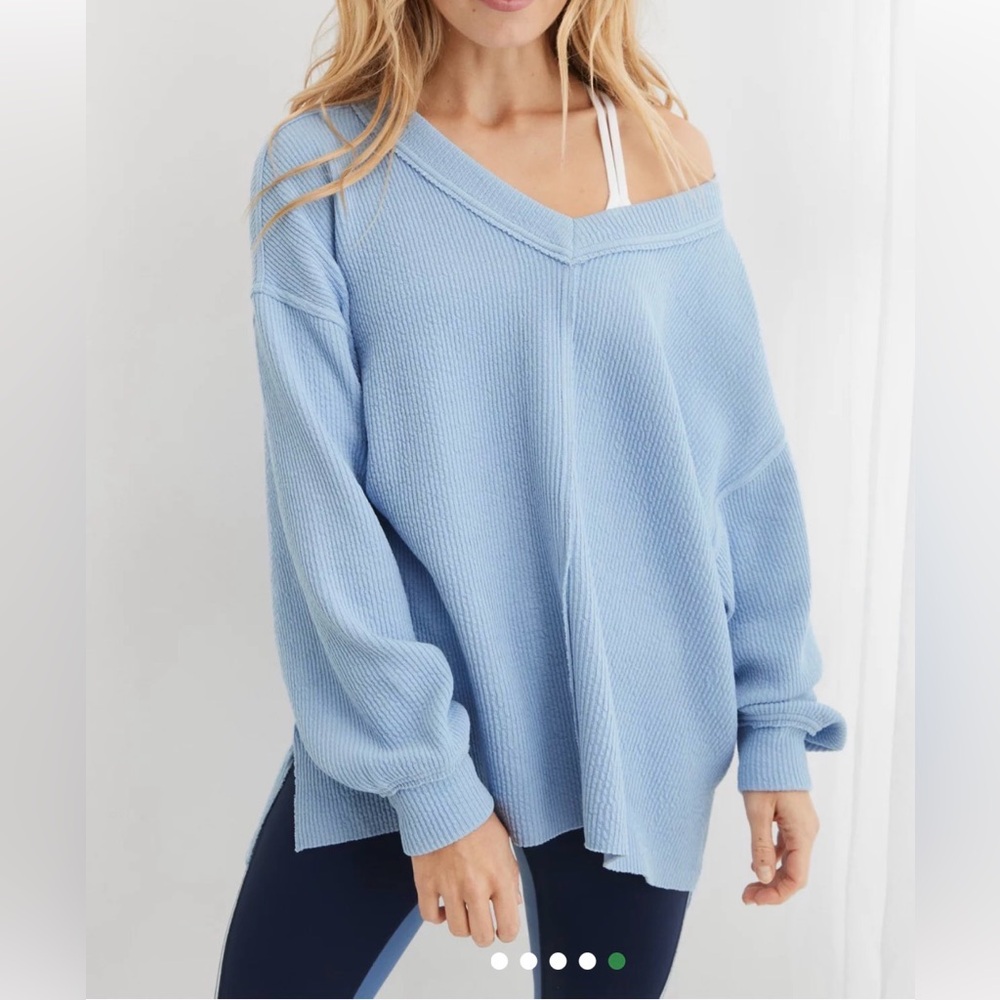 Aerie Wonder Textured V Neck Sweatshirt